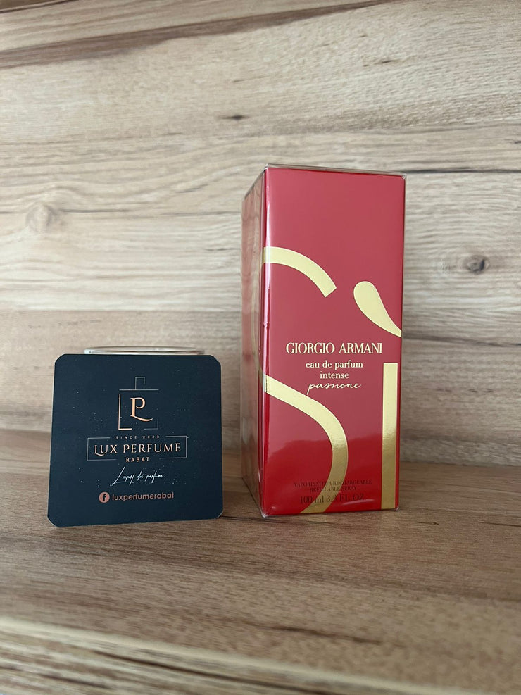 Si Eau de Parfum Intense Giorgio Armani pour femme